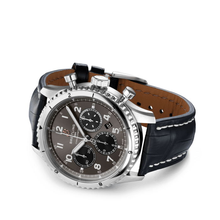 Aviator 8 B01 Chronograph 43