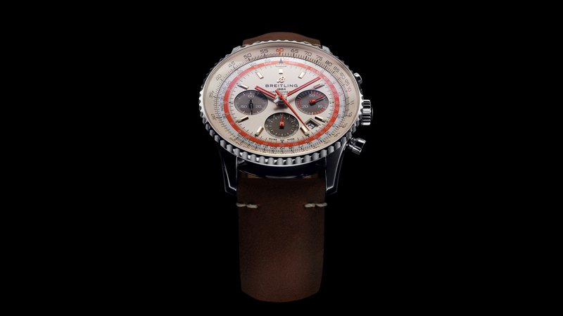 NAVITIMER B01 CHRONOGRAPH 43航空計時腕錶環航特別版