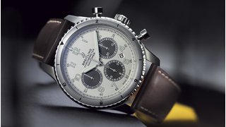 Breitling Announces Partnership With mr Porter by Unveiling a Limited Edition Navitimer Aviator 8