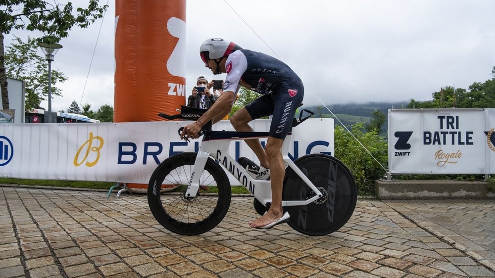 Breitling félicite le triathlète Jan Frodeno, qui vient d’établir un nouveau record