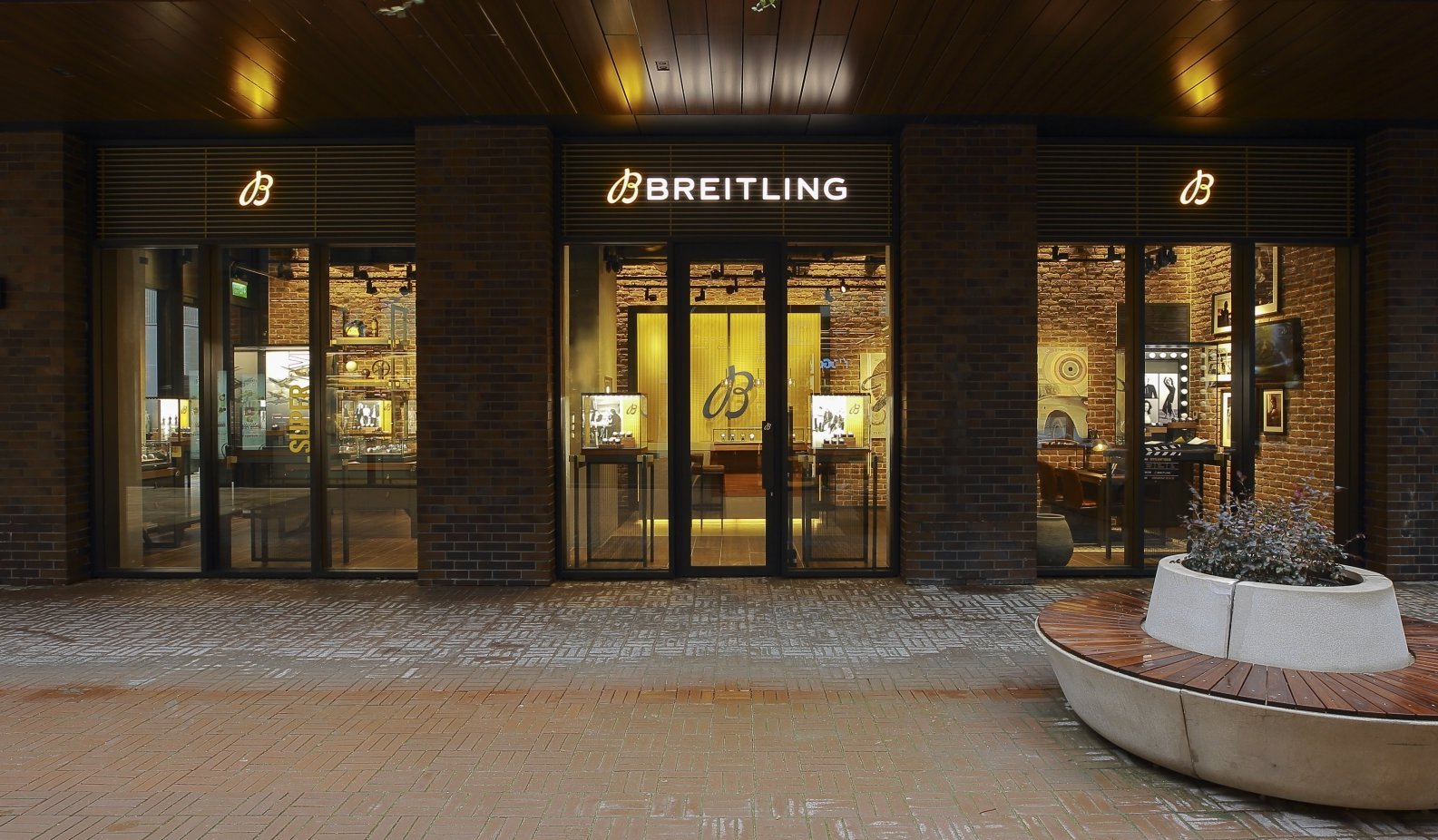 Breitling Boutique Istanbul Galataport