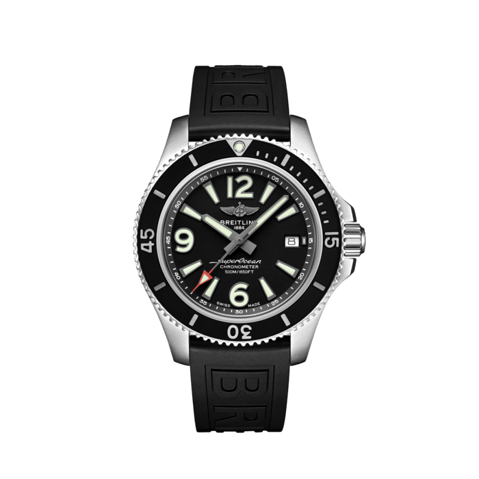 Superocean Automatic 42, Stainless steel - Black
Sporty, fresh and colorful, the Superocean Automatic 42 combines performance with contemporary style to fit every wrist. It is up to any challenge: dive with it, surf with it or swim with it!