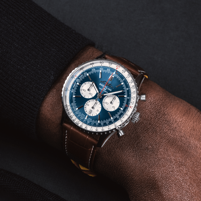 航空计时B01计时腕表46（Navitimer B01 Chronograph 46）