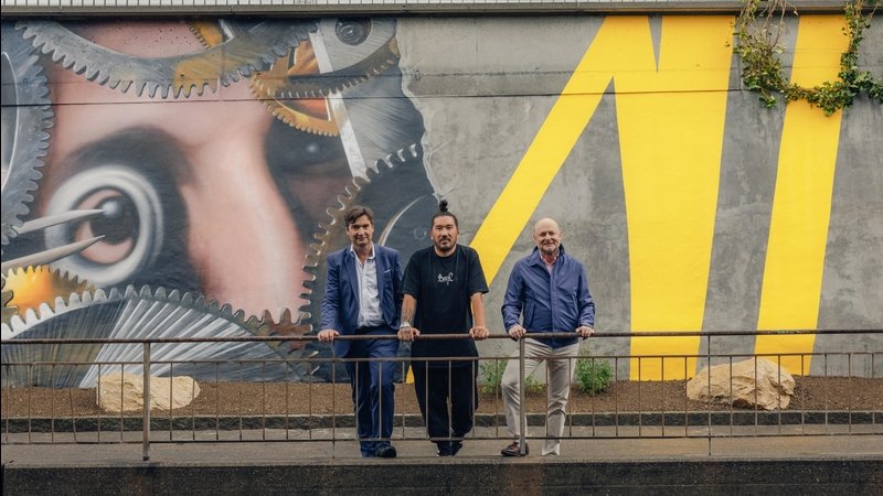  BREITLING AND THE CITY OF GRENCHEN UNVEIL A UNIQUE STREET ART PROJECT