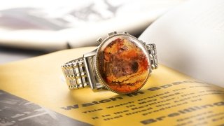 Mit der neuen Navitimer Cosmonaute präsentiert Breitling erstmals seit der berühmten Mission von 1962 wieder die Originaluhr von damals – die «erste Schweizer Armbanduhr im Weltraum»
