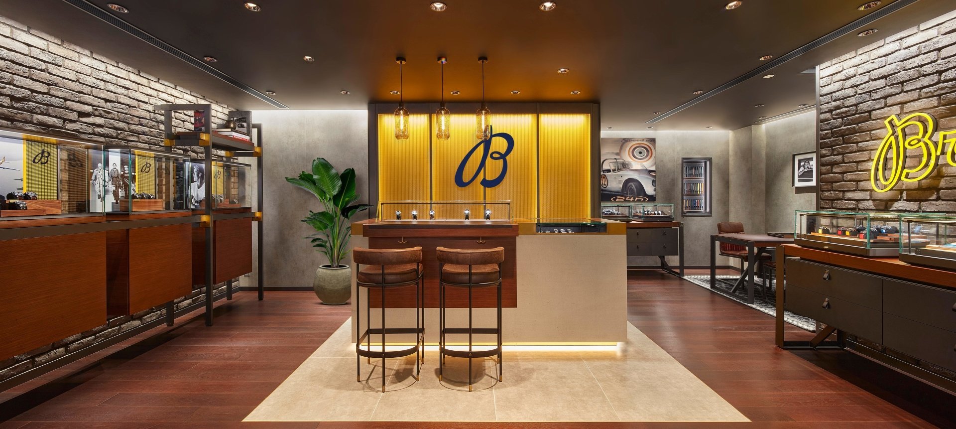 Breitling Boutique Hong Kong Harbourcity