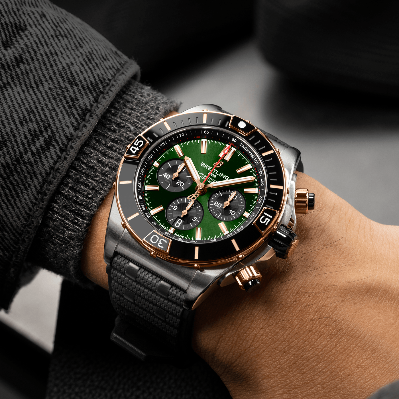 Super Chronomat B01 44 Stainless steel & 18k red gold Green