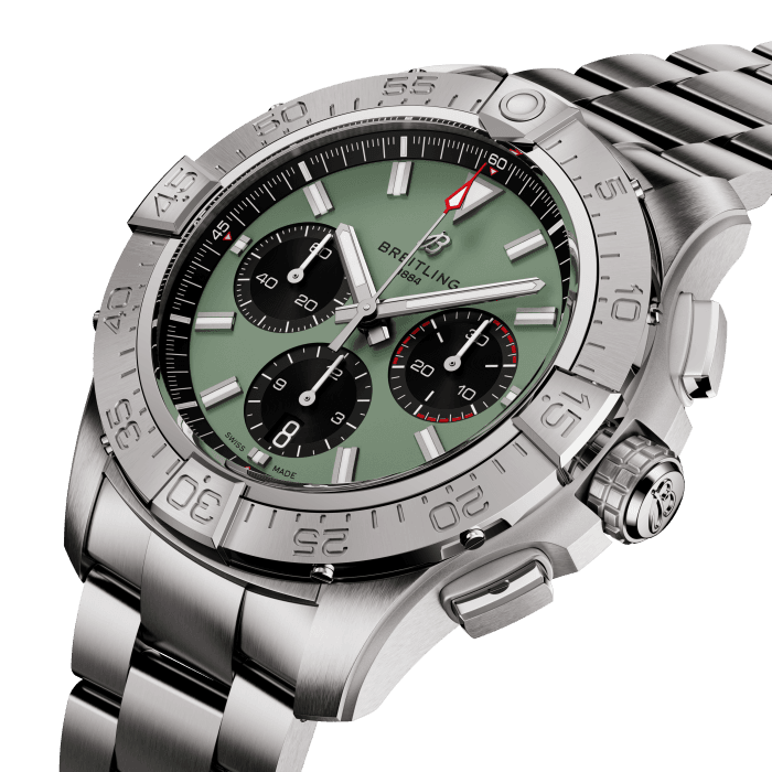 Avenger B01 Chronograph 44