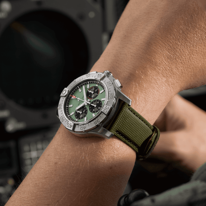 Avenger B01 Chronograph 44計時腕錶