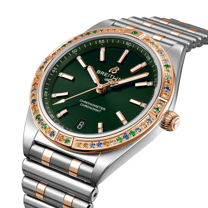 Accattivante e dal look prezioso, la capsule collection Chronomat South Sea chiama alla mente paradisi tropicali fatti di spiagge dorate, profondità marine, fiori variopinti e piante lussureggianti. Con quadranti metallici e madreperla, indici delle ore con diamanti incastonati e lunette con gemme incastonate dai colori vivaci, gli orologi si possono abbinare a un cinturino coordinato in pelle di alligatore o all’inconfondibile bracciale Rouleaux in metallo di Breitling. Vivi un’estate senza fine con Chronomat South Sea.
