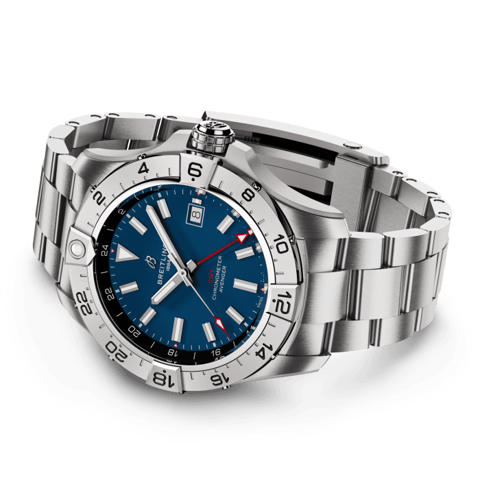 Avenger Automatic GMT 44