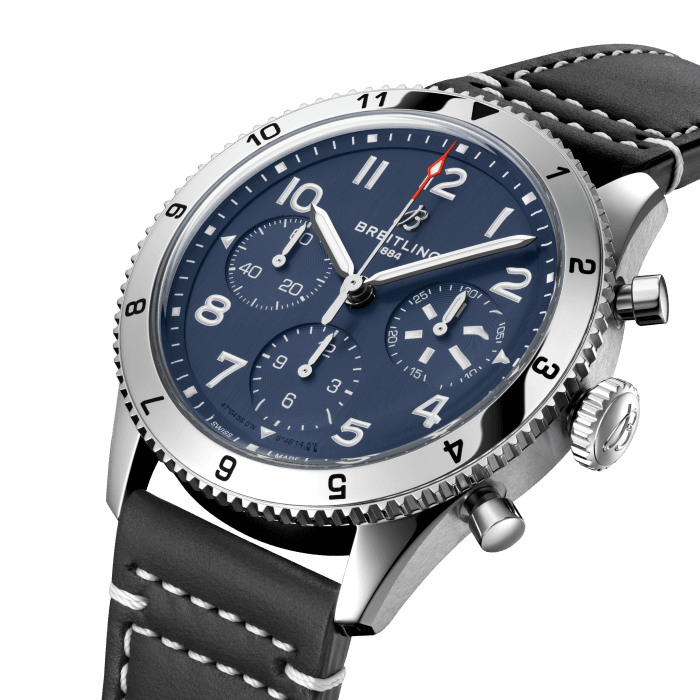 Classic AVI Chronograph 42 Tribute to Vought F4U Corsair經典飛行員計時腕錶「沃特F4U海盜式戰鬥機」紀念版