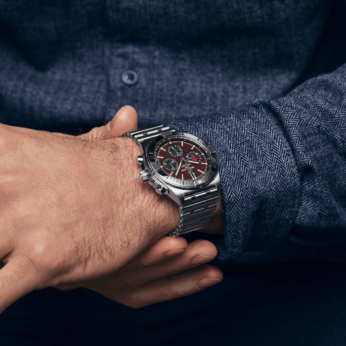Chronomat B01 42機械計時腕錶「六國錦標賽威爾斯特別版」