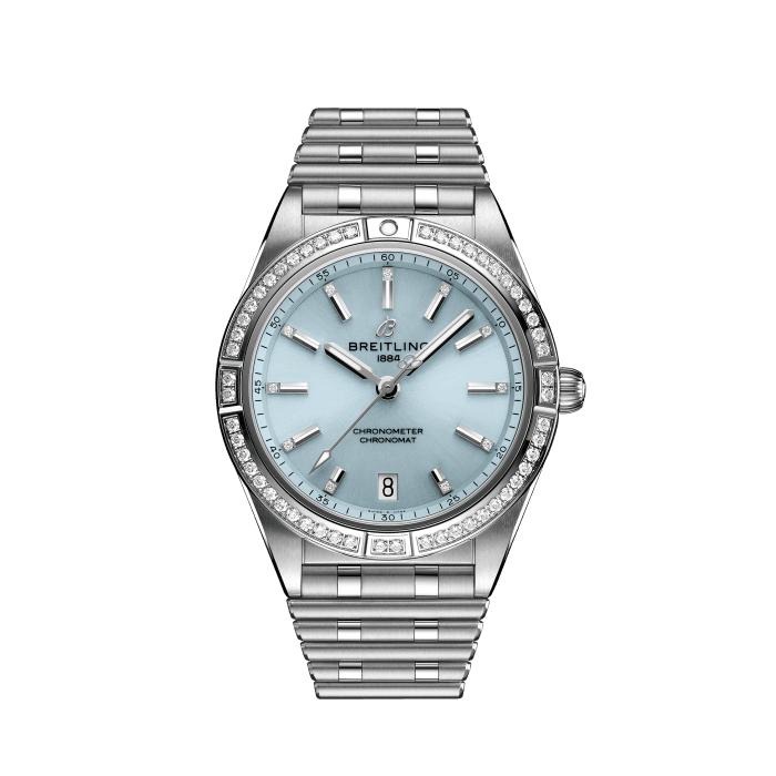 Chronomat Automatic 36, Stainless steel & 18k white gold - Ice blue
Stylish yet elegant, the modern-retro inspired Chronomat Automatic 36 is the versatile sporty and chic watch for any occasion.