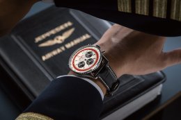 Breitling - Breitling Introduces the Navitimer B01 Chronograph 43 Boeing 747