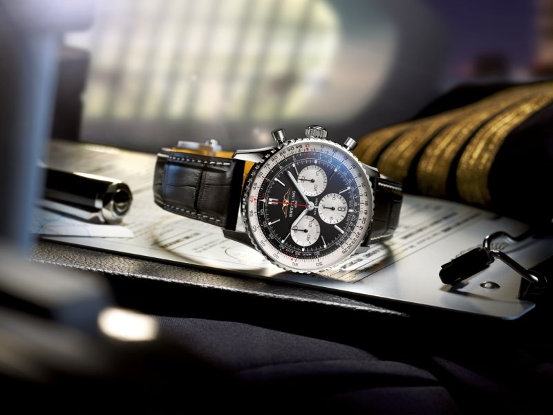 Utilizamos designs inovadores, tecnologias revolucionárias e materiais otimizados há décadas. É por isso que, desde 1936, o mundo da aviação — desde pilotos a companhias aéreas — consideram os relógios Breitling como sendo os melhores.