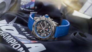 新作エンデュランス プロ IRONMAN®リミテッド エディションで完走を記念しよう