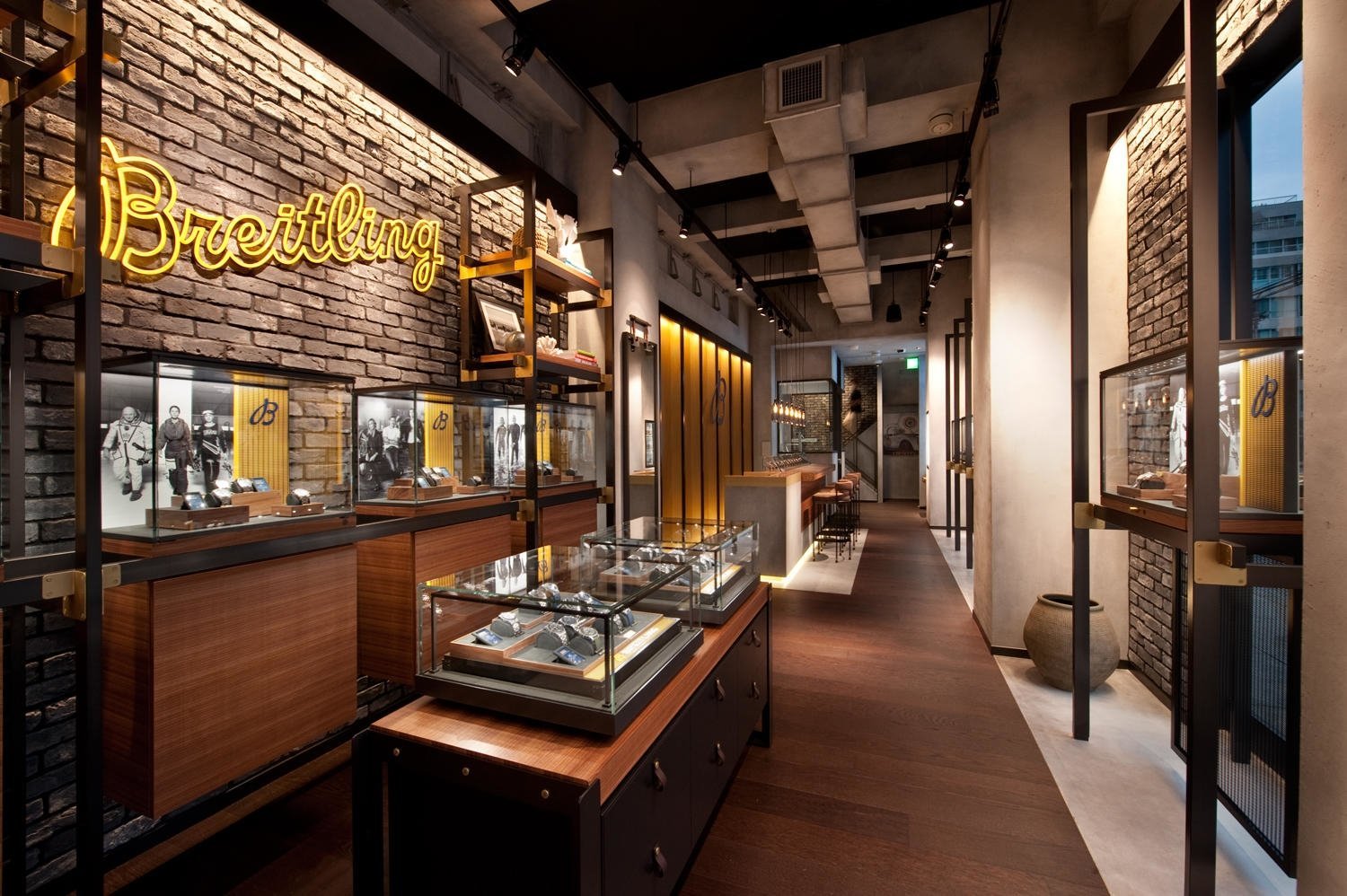 Breitling Boutique Osaka