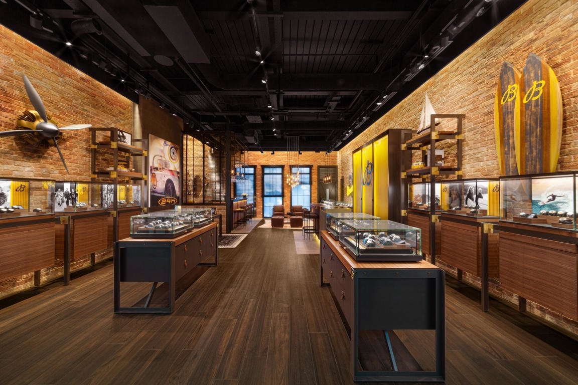 Breitling boutique near me deals