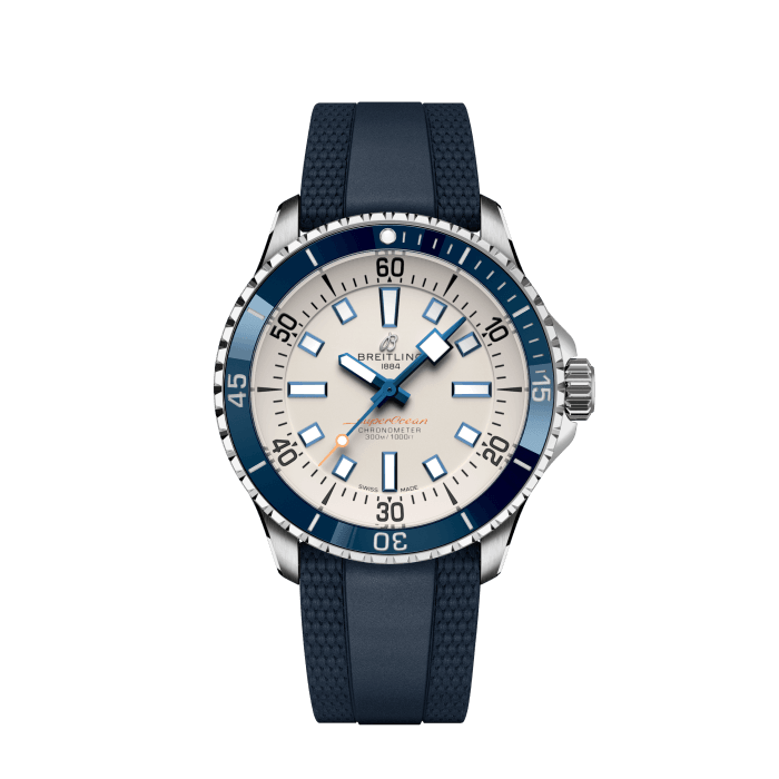 Superocean Automatic 42, Stainless steel - Cream
Performance and style for all your water-based pursuits.