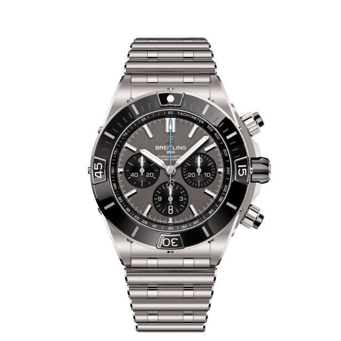 Super Chronomat B01 44, Titanio - Antracite
Un potente orologio Breitling per tutte le tue attività.