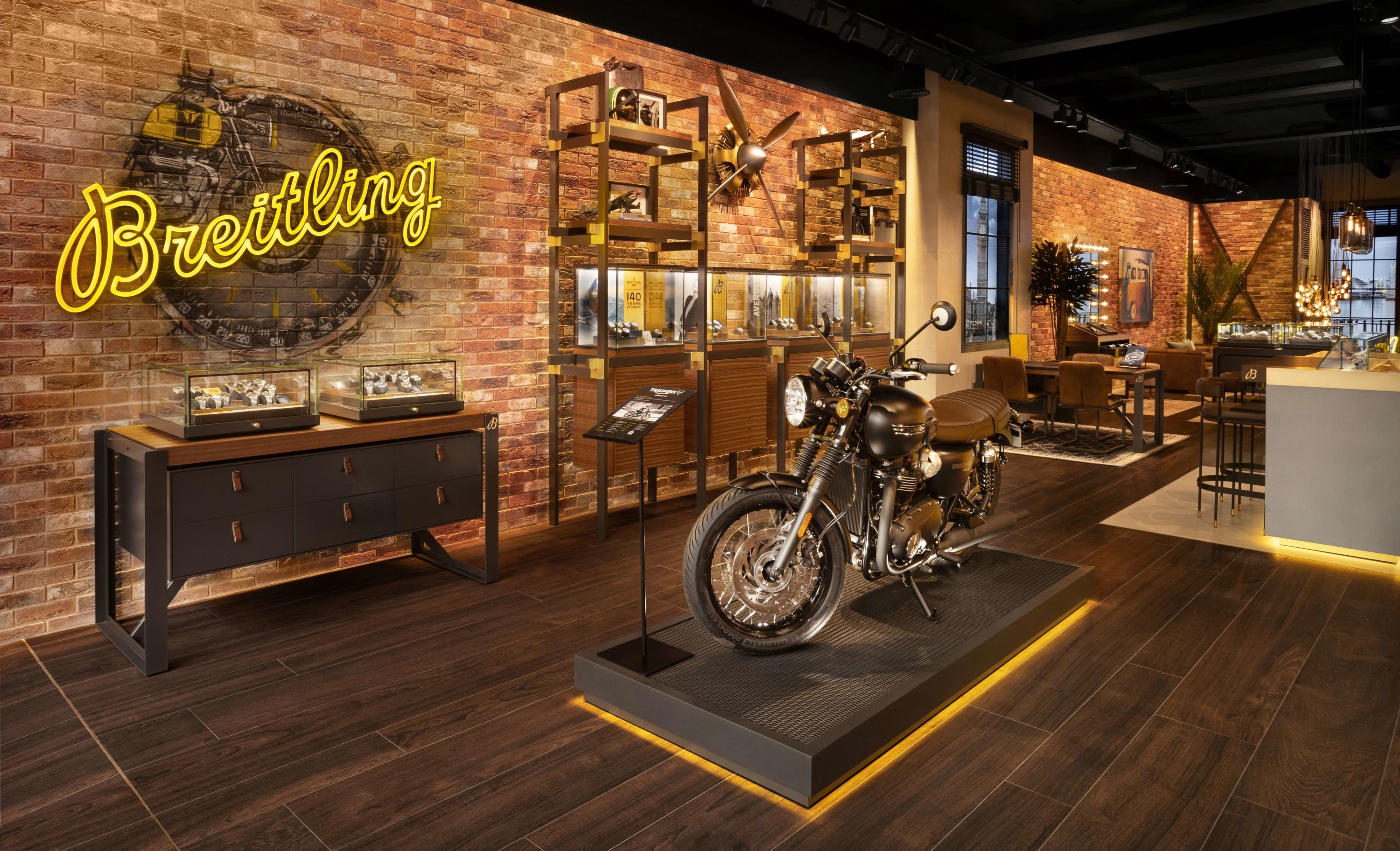 Breitling townhouse online