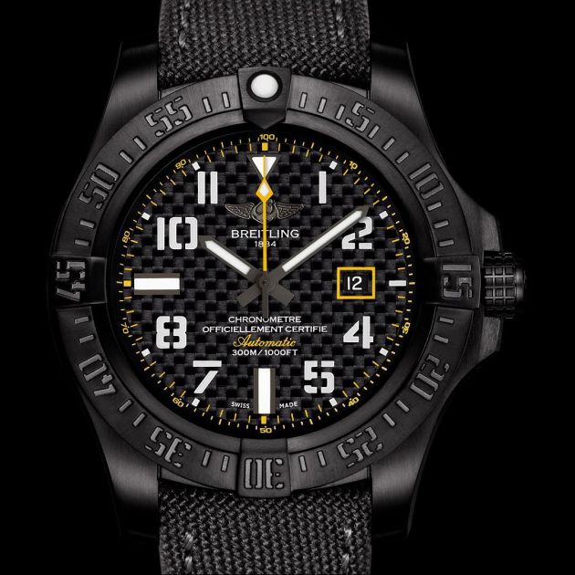 breitling blackbird avenger